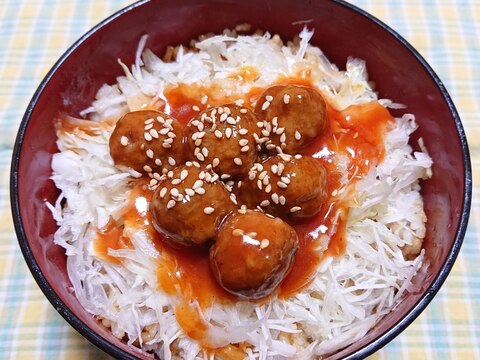 甘ダレご飯のミートボール丼